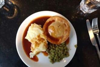 Delicious Traditional Pie and Mash Recipe