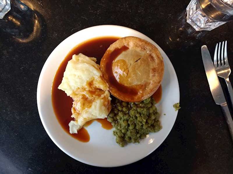 Delicious Traditional Pie and Mash Recipe